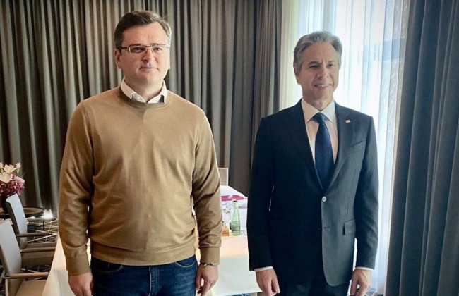 Буде ще більше зброї та допомоги: Кулеба зустрівся з держсекретарем США Блінкеном