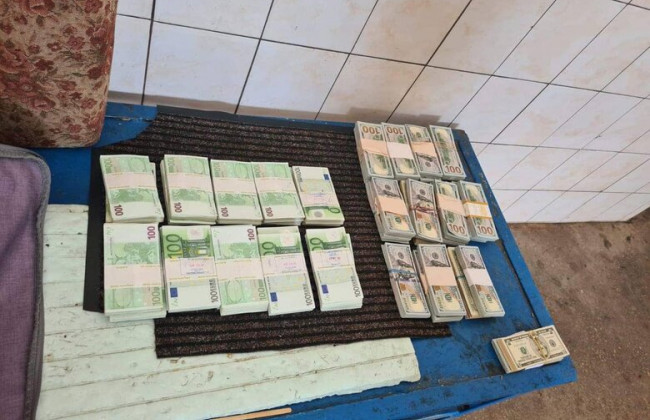 Гражданин Украины пытался вывезти в Румынию валюту на 17 млн ​​гривен