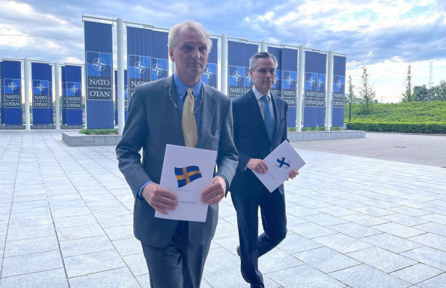 Финляндия и Швеция официально подали заявки на вступление в НАТО