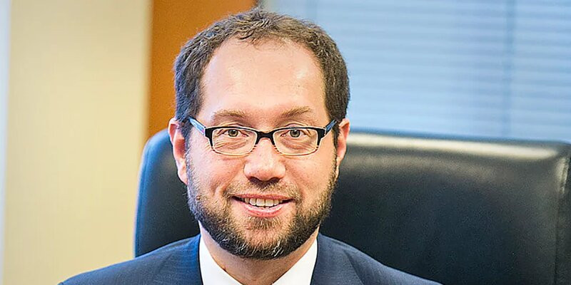 Суд заочно арестовал экс-замгендиректора «Аэрофлота» по делу о мошенничестве