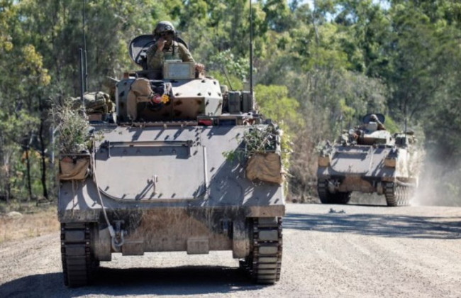Австралия отправит Украине новую партию бронетранспортеров и бронемашин