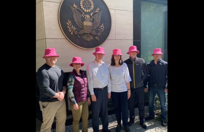 Посольство США стильно вернулось в Киев, фото