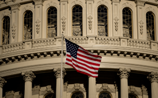 Сенат США 19 травня проведе голосування щодо виділення Україні $40 млрд допомоги