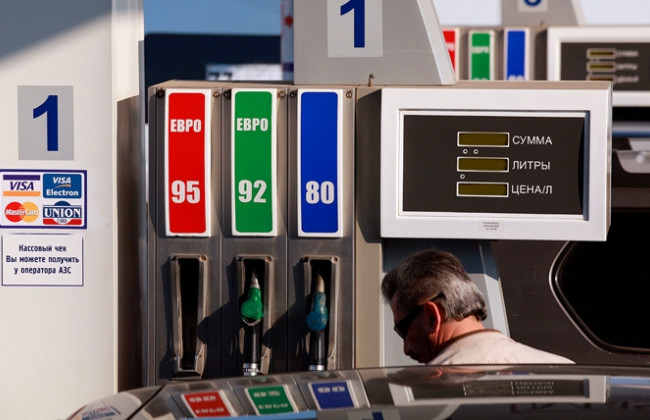 Польща допоможе Україні та надасть 25 тисяч тонн бензину