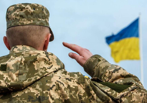 Зеленского просят отменить запрет на выезд из Украины мужчинам призывного возраста