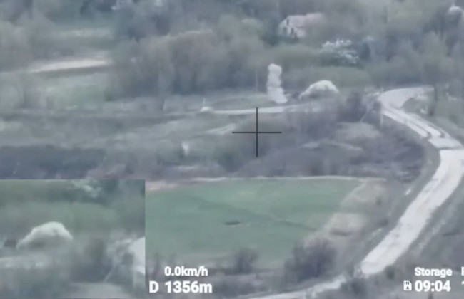 Силы спецопераций показали, как дрон-камикадзе Switchblade уничтожает врага: видео