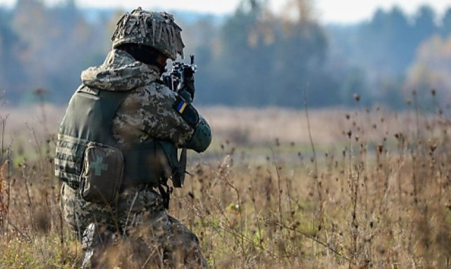 Опасность повторного вторжения: РФ вновь накапливает войска и технику возле границы