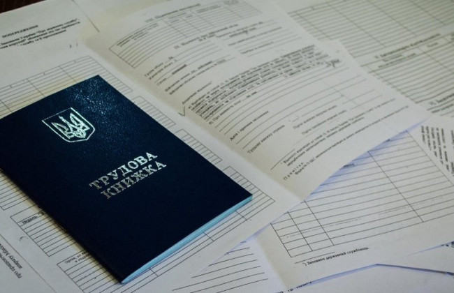 Ринок праці в Україні: кому найскладніше зараз знайти роботу