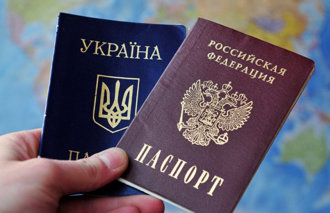 Зеленський відповів на петицію щодо візового режиму для громадян Росії