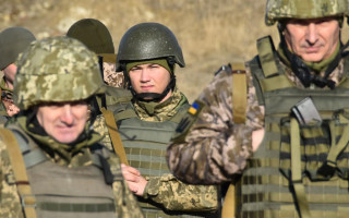 Резніков пояснив, як відбуваються виплати військовослужбовцям