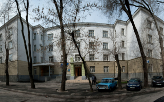 Господарський суд Дніпропетровської області повідомив про наявність вакантних посад