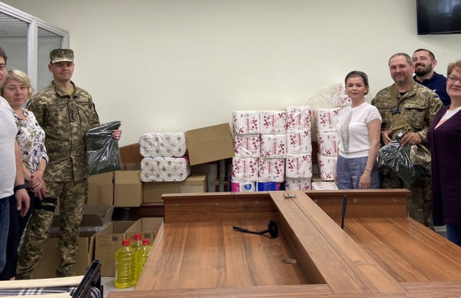 Судді Солом’янського райсуду беруть активну участь у допомозі захисникам України