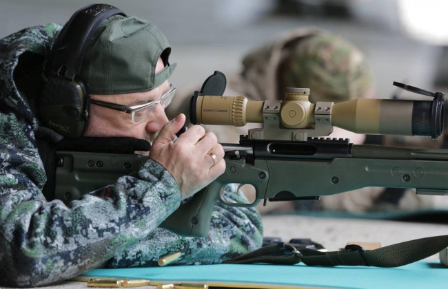 Резников выступил за легализацию оборота оружия в Украине