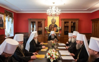 Собор УПЦ объявил о своей самостоятельности и осудил патриарха Кирилла