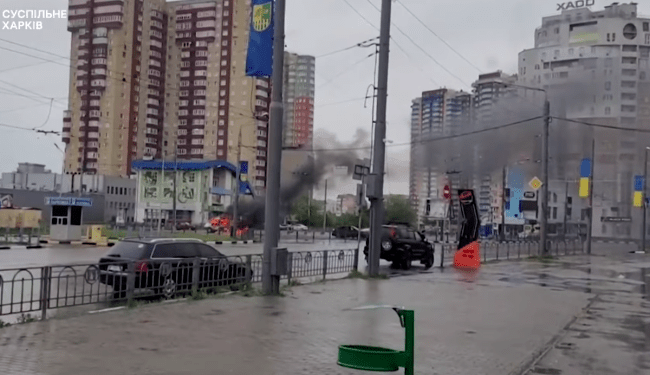 Появилось видео момента обстрела Харькова