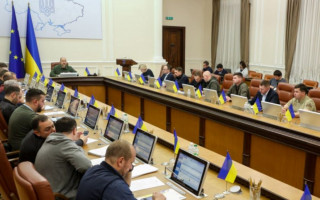 Закупівлю нафтопродуктів на зовнішньому ринку буде робити «Укрзалізниця»