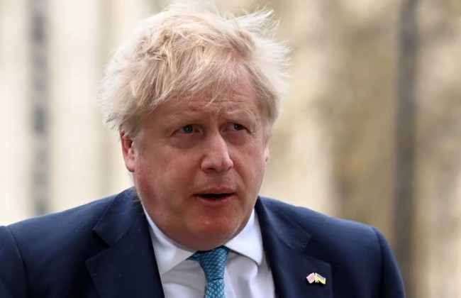Борис Джонсон призвал поставлять РСЗО в Украину
