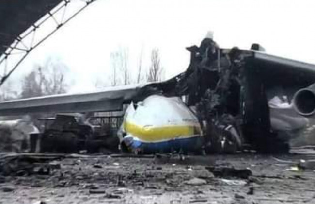 Уламки літака Ан-225 «Мрія» вивезли з Гостомеля на утилізацію: відео