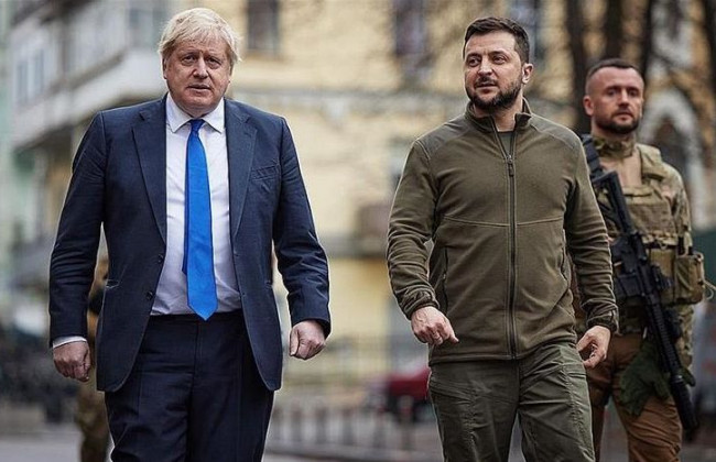 Зеленский снова поговорил с Джонсоном: что обсудили