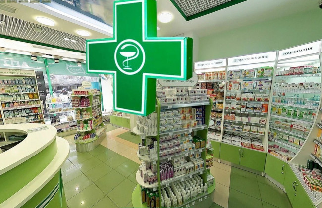 Кабмін скасував необхідність акредитації закладів охорони здоров’я на період війни