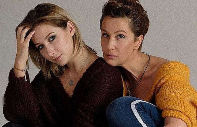 Дочь одиозной Егоровой расплакалась, рассказывая, как мать-путинистка отреагировала на видео из бомбоубежища