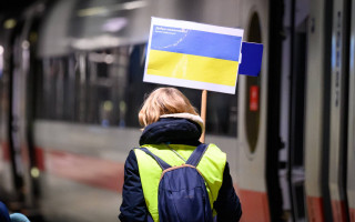 В Болгарии украинских беженцев начали переселять из гостиниц: в чем причина
