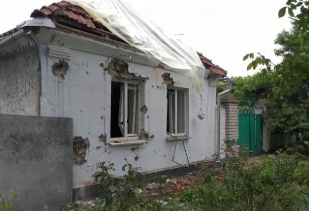 Войска РФ обстреляли Николаев: повреждены десятки домов, фото