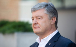 С третьего раза: Порошенко таки пересек границу с Польшей