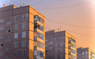 Зеленский предлагает убрать в Украине все панельные дома после войны