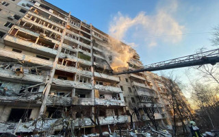 У Києві розпочали реконструкцію будинків, які постраждали від обстрілів