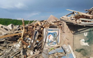 Российские войска снова обстреляли Сумскую область: фото последствий ракетного удара