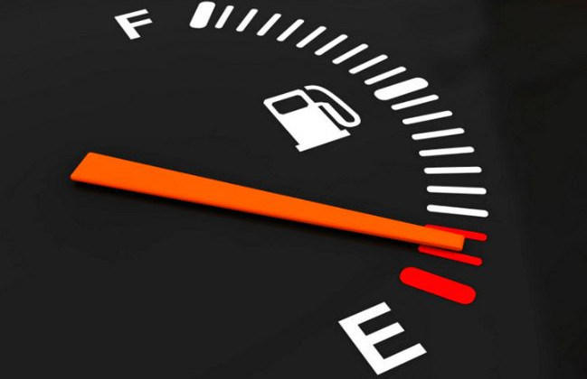 Украинцам рассказали, как можно экономить топливо в период дефицита