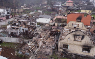 Люди в селах возле Киева до сих пор находят тела соседей, — CNN