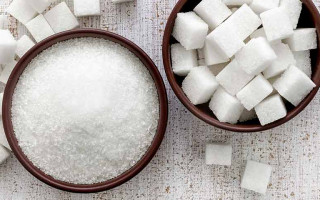 Ажіотажний попит на цукор може призвести до зростання цін: чи варто чекати на дефіцит