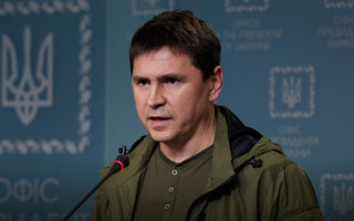 Украина не будет бить американскими РСЗО по РФ, — Подоляк