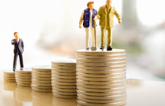 Достроковий вихід на пенсію, індексація виплат, пенсія військовослужбовців – аналіз основних пенсійних змін