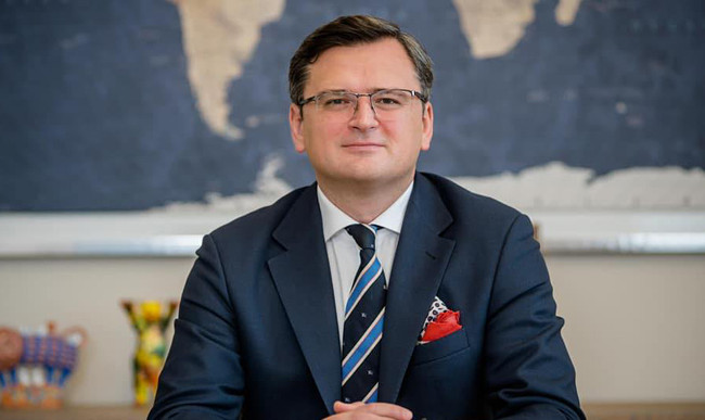 Призывы избегать «унижения России» могут только унизить Францию, – Кулеба