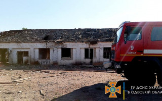 Спасатели показали последствия ракетного удара по Одесской области, фото