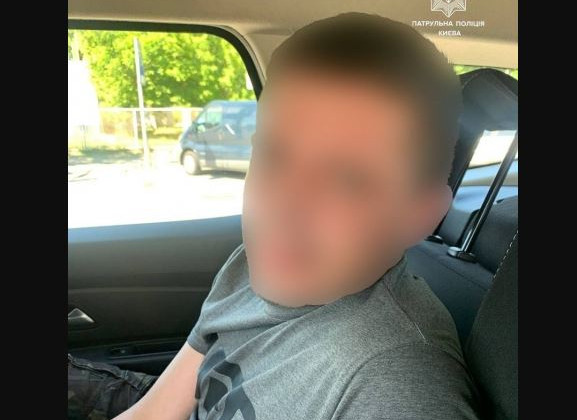 В Киеве задержали диверсанта, фотографировавшего военную технику