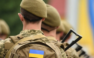 Мобілізованого працівника взято у полон: що буде  з середнім заробітком