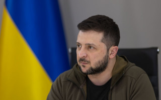 Украина не готова рассматривать экспорт зерна через Беларусь, — Зеленский