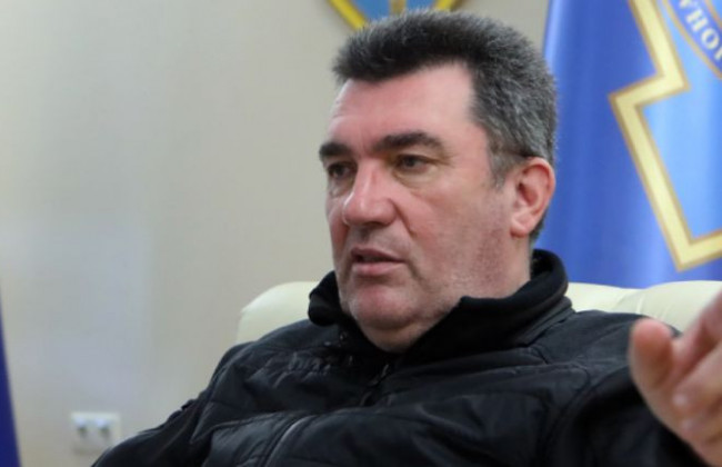 Данилов: Временная потеря территорий — не трагедия