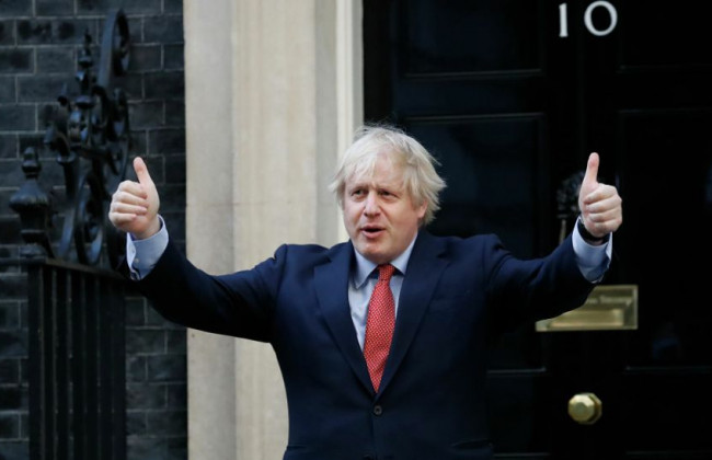 Борис Джонсон остается: результат голосования