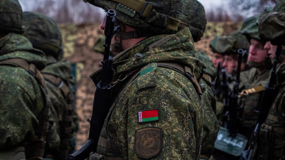 Білорусь планує збільшити чисельність збройних сил до 80 тисяч