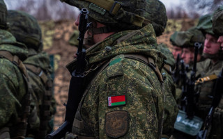 Білорусь планує збільшити чисельність збройних сил до 80 тисяч