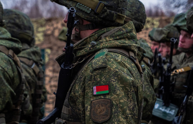 Білорусь планує збільшити чисельність збройних сил до 80 тисяч