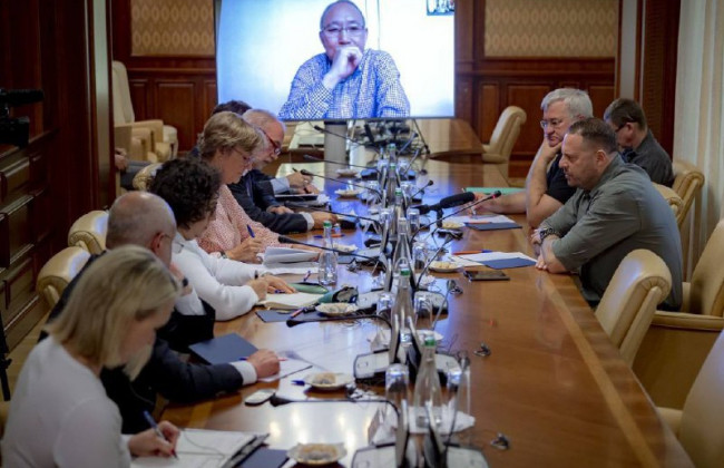 Єрмак закликав послів G7 сприяти пришвидшенню поставок озброєння для ЗСУ