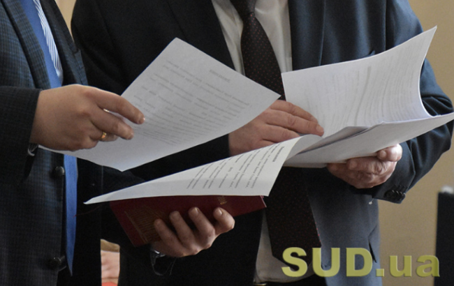 Чи зараховується до стажу держслужбовця період простою і період перебування у відпустці без збереження зарплати