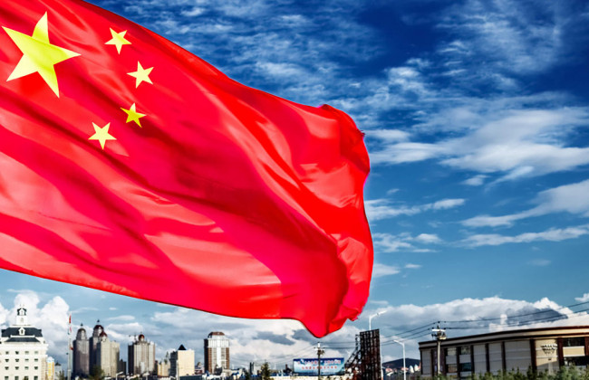 Тысячи долларов и «духовные» награды: Китай стимулирует шпионов внутри страны