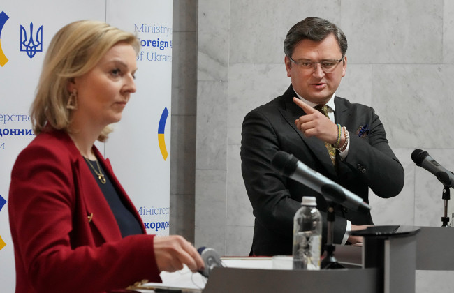 Украина и Британия обсудили «смертный приговор» британцам в так называемой «ДНР»